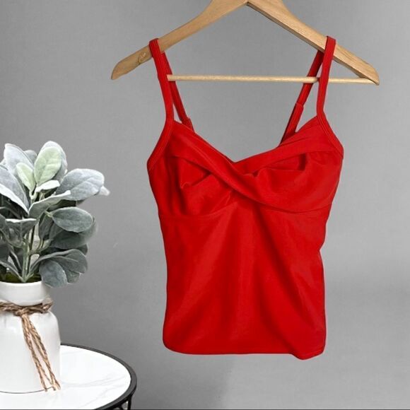 Red Tankini ATHLETA Twist Up Shoulder Strap Swimsuit Swim Top 32 D DD - Picture 1 of 7